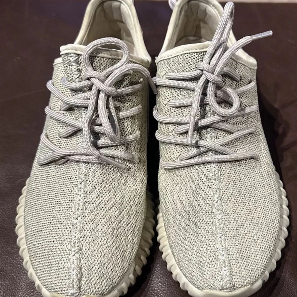 adidas stylish comfortable
