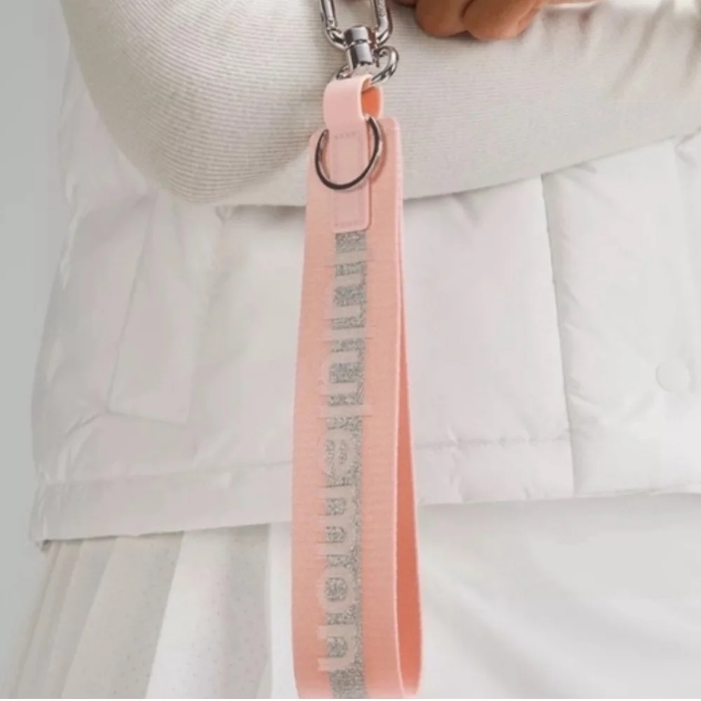lululemon athletica preowned good