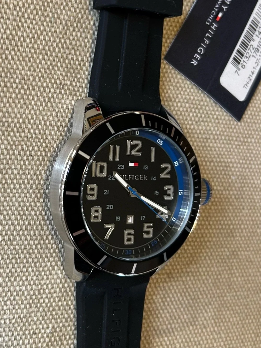 Tommy Hilfiger enjoy nice