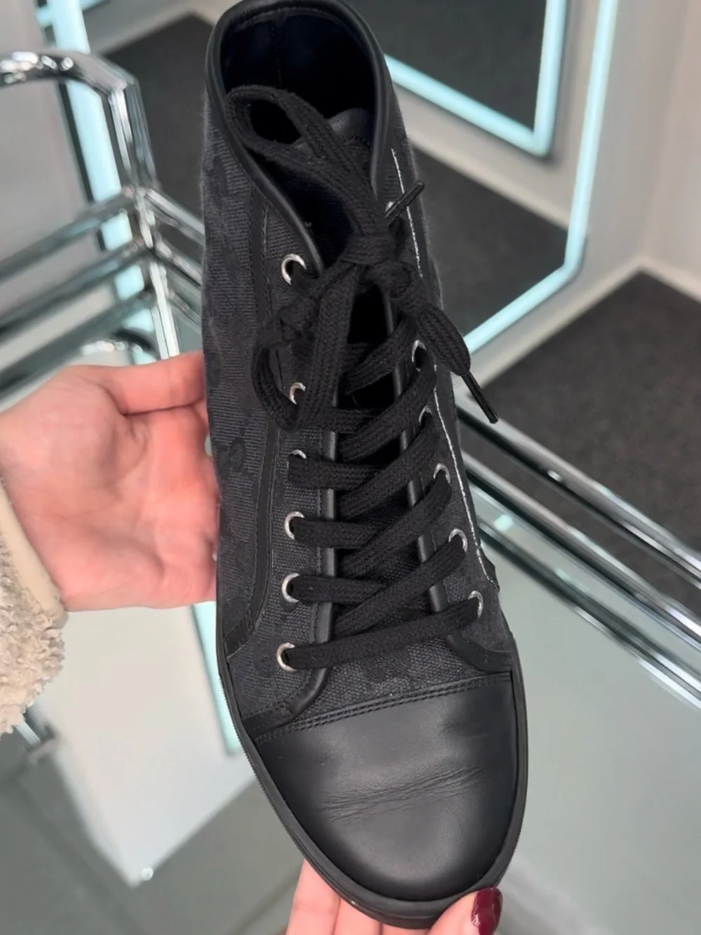 Gucci front 11