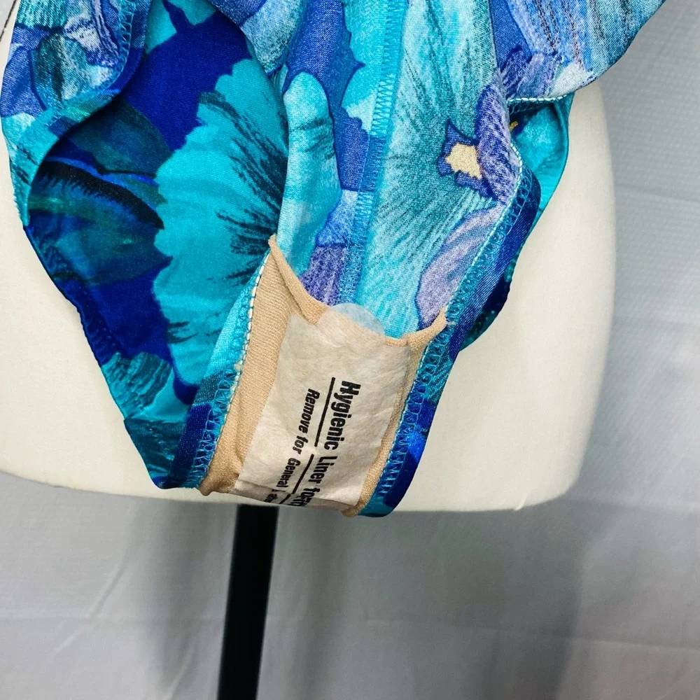 VINTAGE DEXVEESE ONE PIECE SWIMSUIT