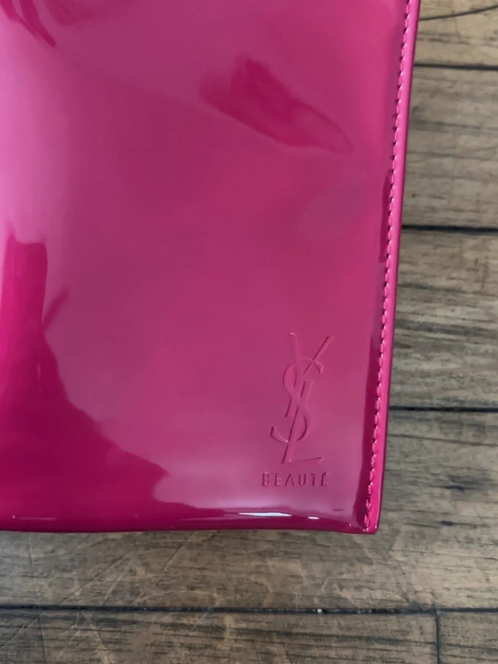 Yves Saint Laurent pouch modern
