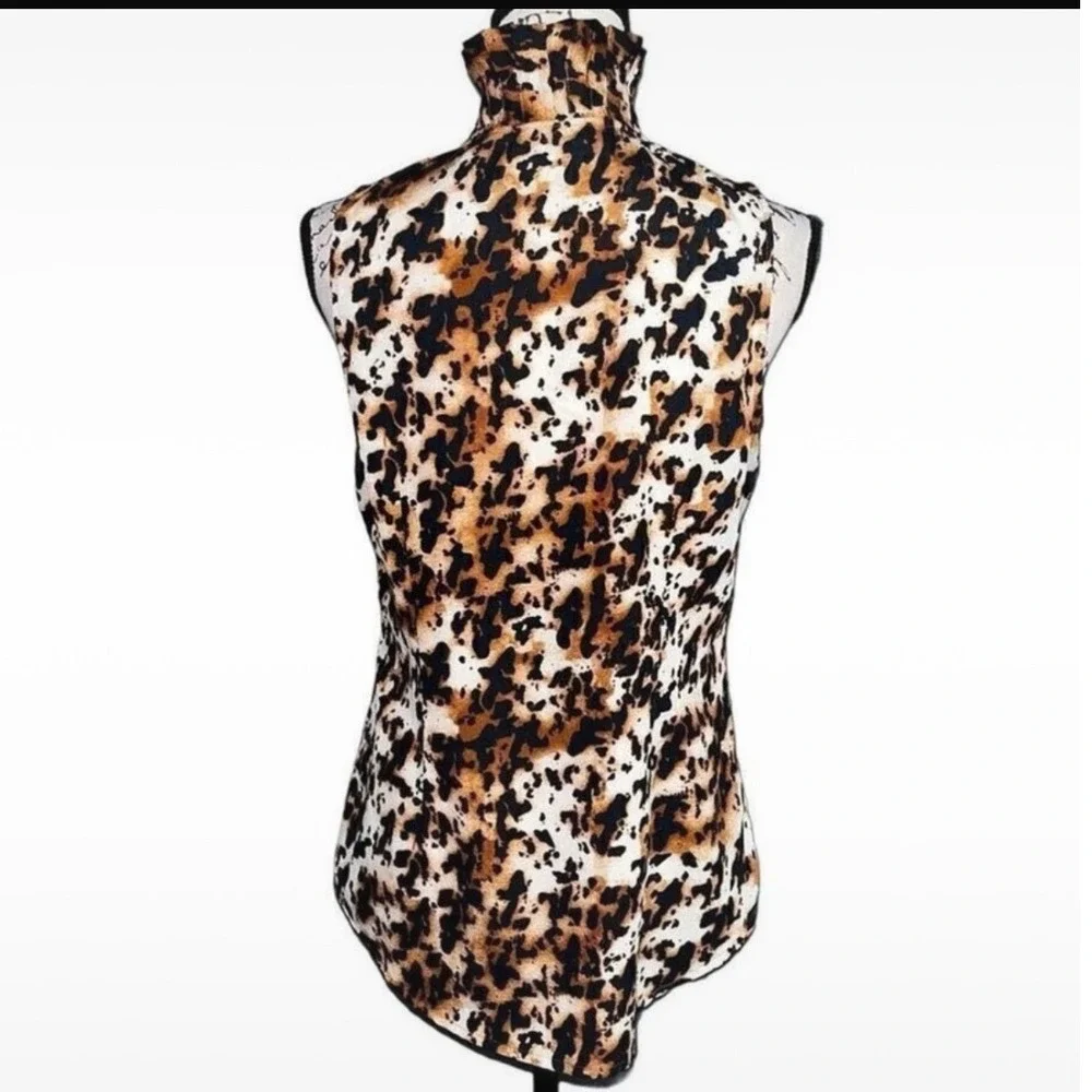 New York & Company sleeveless blouse