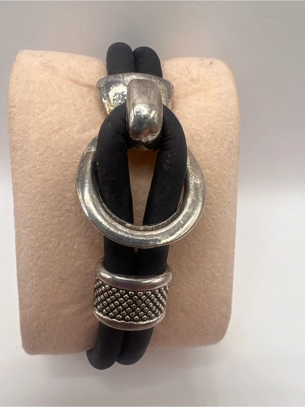 N/A measures stylish