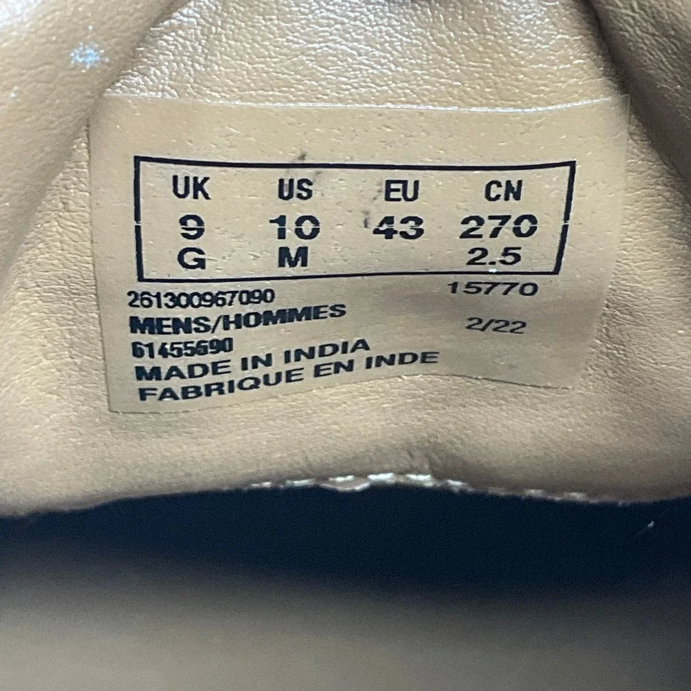 Clarks classic men
