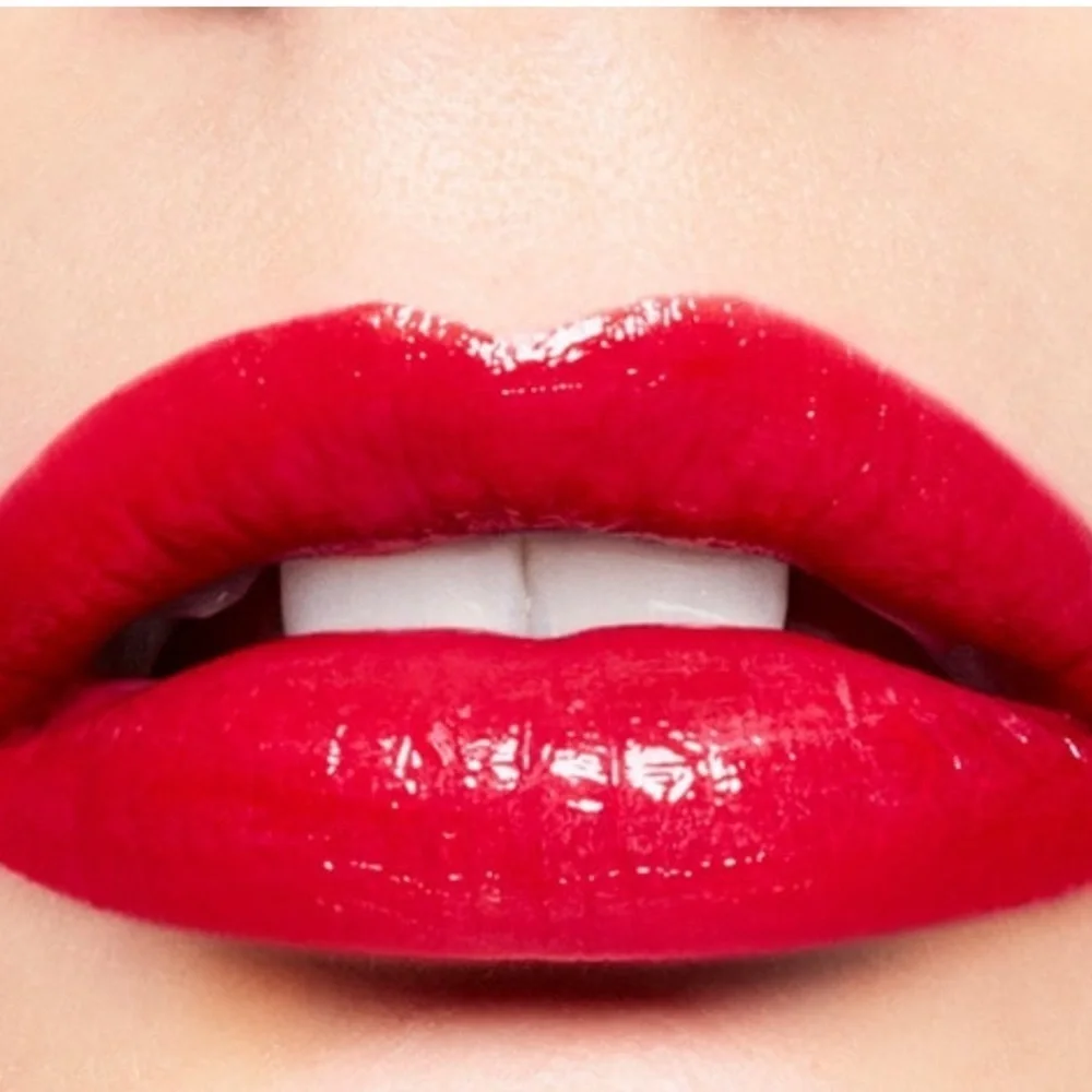 MAC Cosmetics brand new