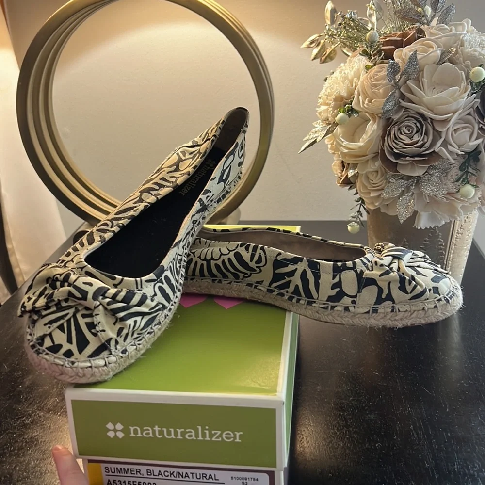 Naturalizer nwt slip