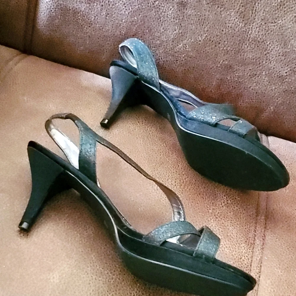 Touch of Nina glittery black dress heels size 8