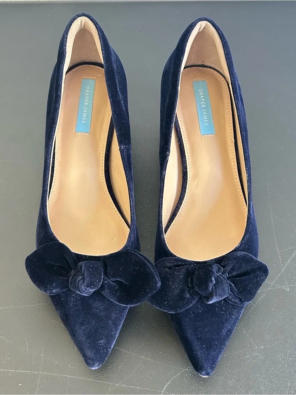 Draper James heel lightly