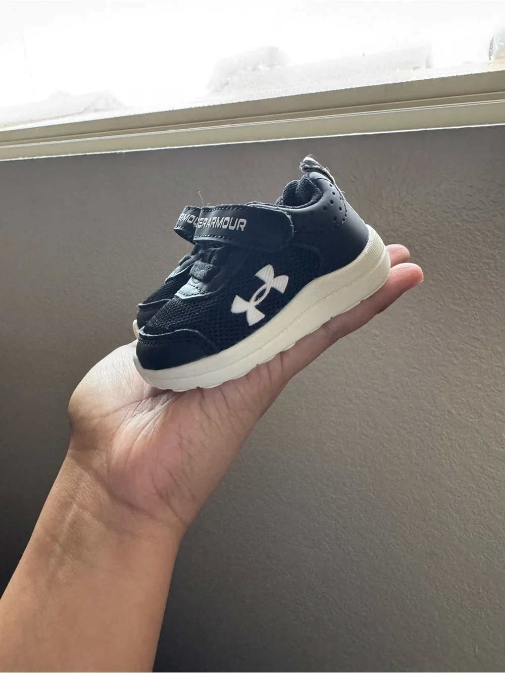 Under Armour gently used