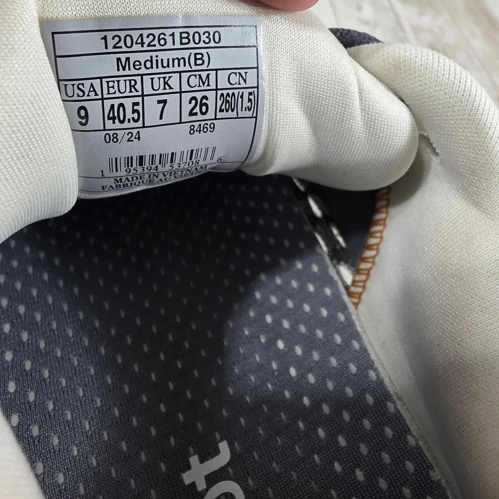 Brooks them breathable system