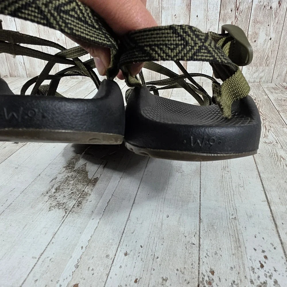 Chaco cloud sandals