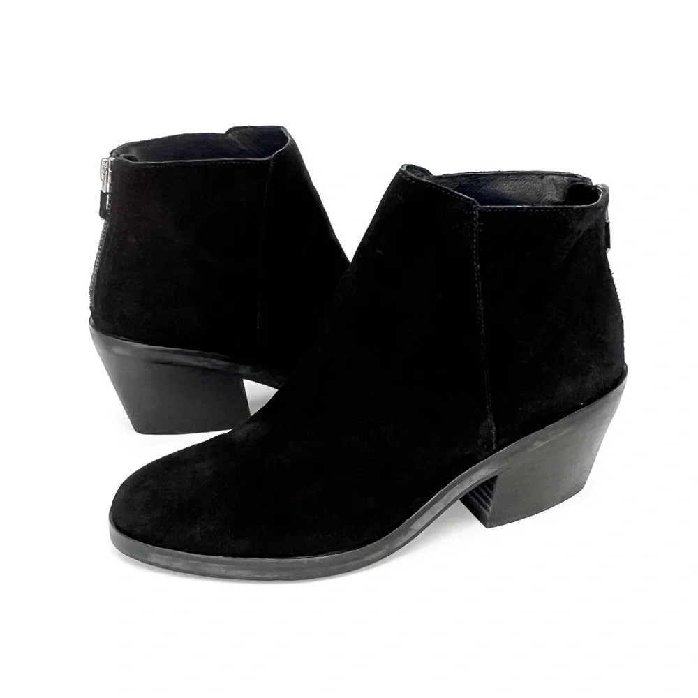Eileen Fisher brand eileen