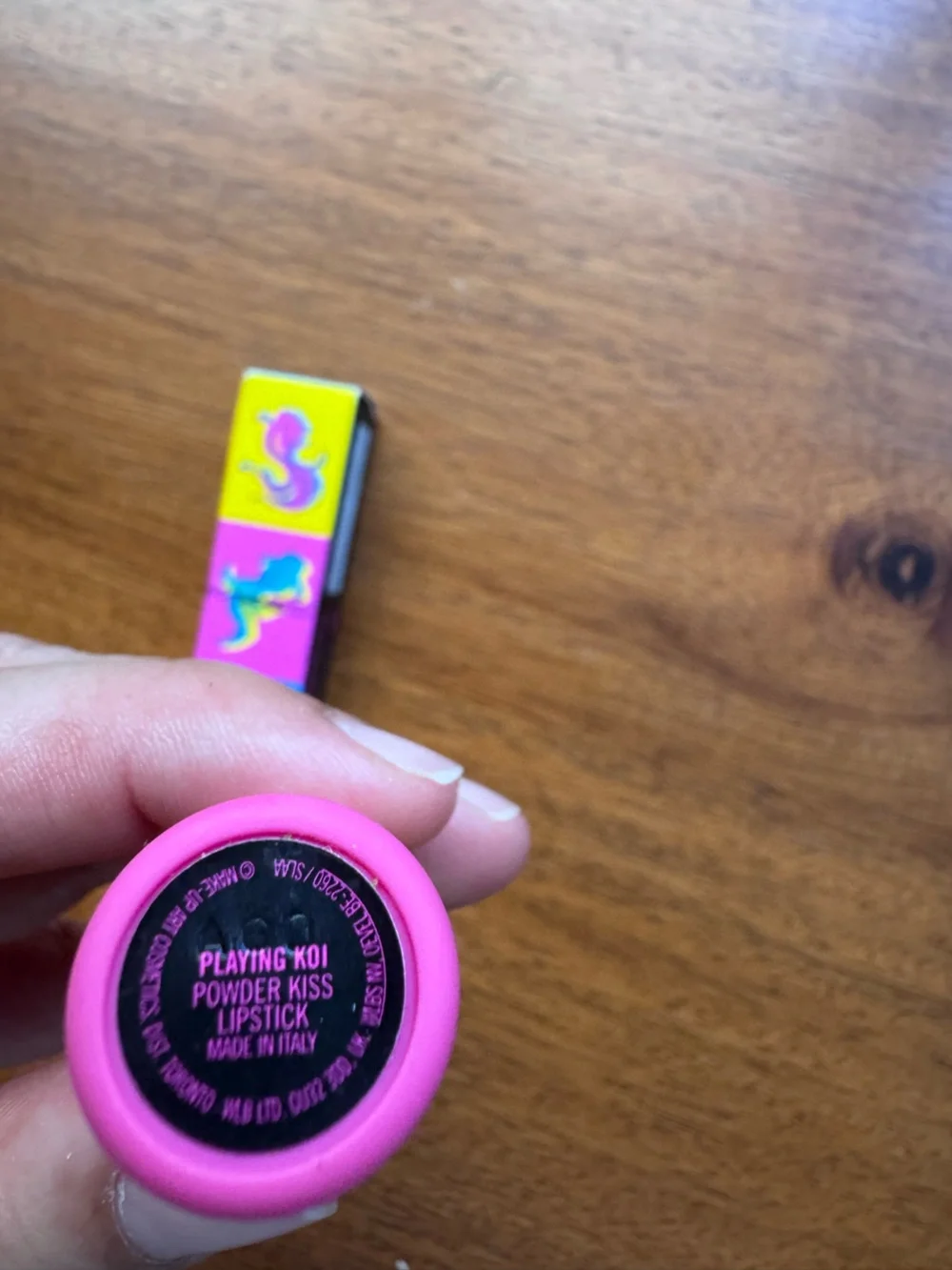 MAC Cosmetics decorative catching
