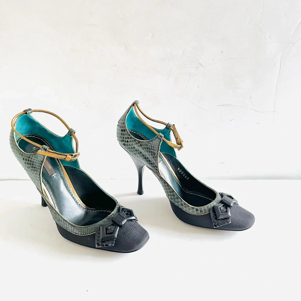 Louis Vuitton gorgeous green