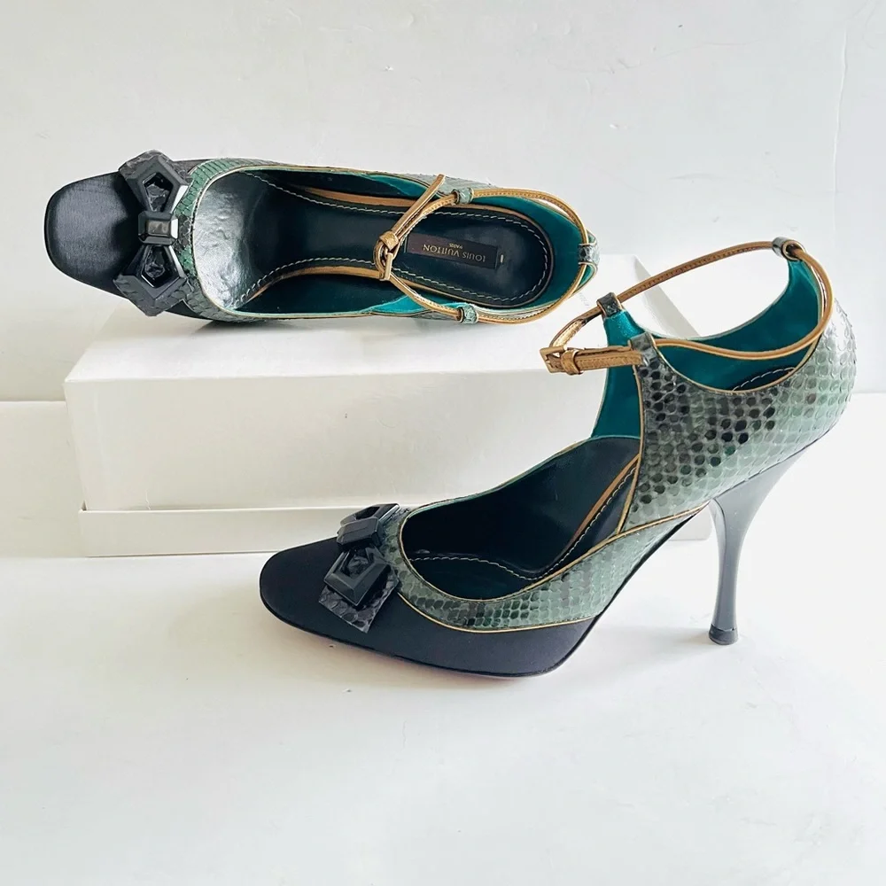 Louis Vuitton gorgeous green