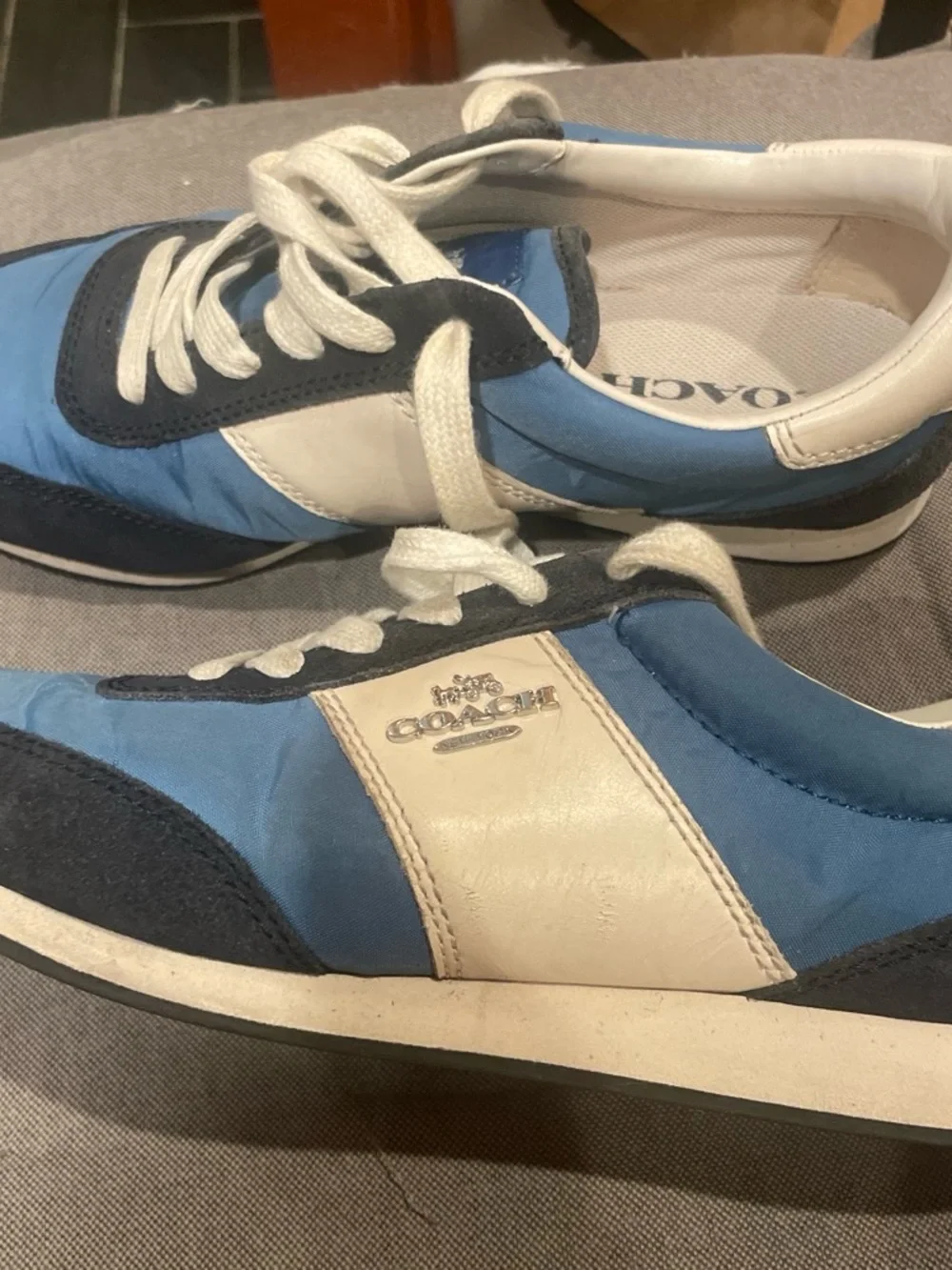 Coach W Blue & White Low-Top Sneaker