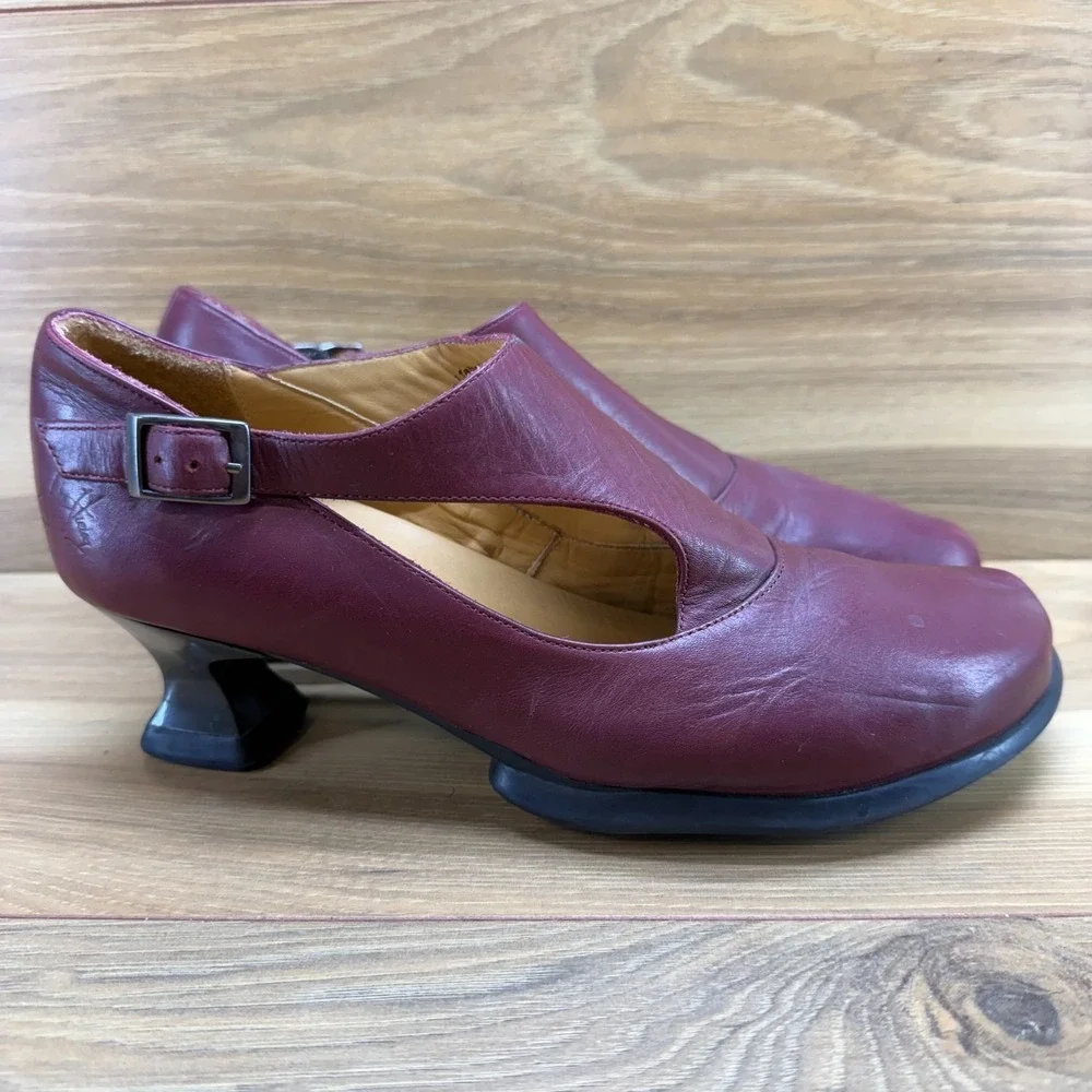 John Fluevog womens size