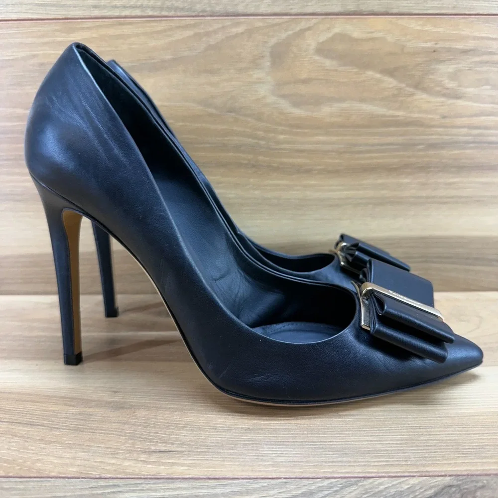 Salvatore Ferragamo womens size