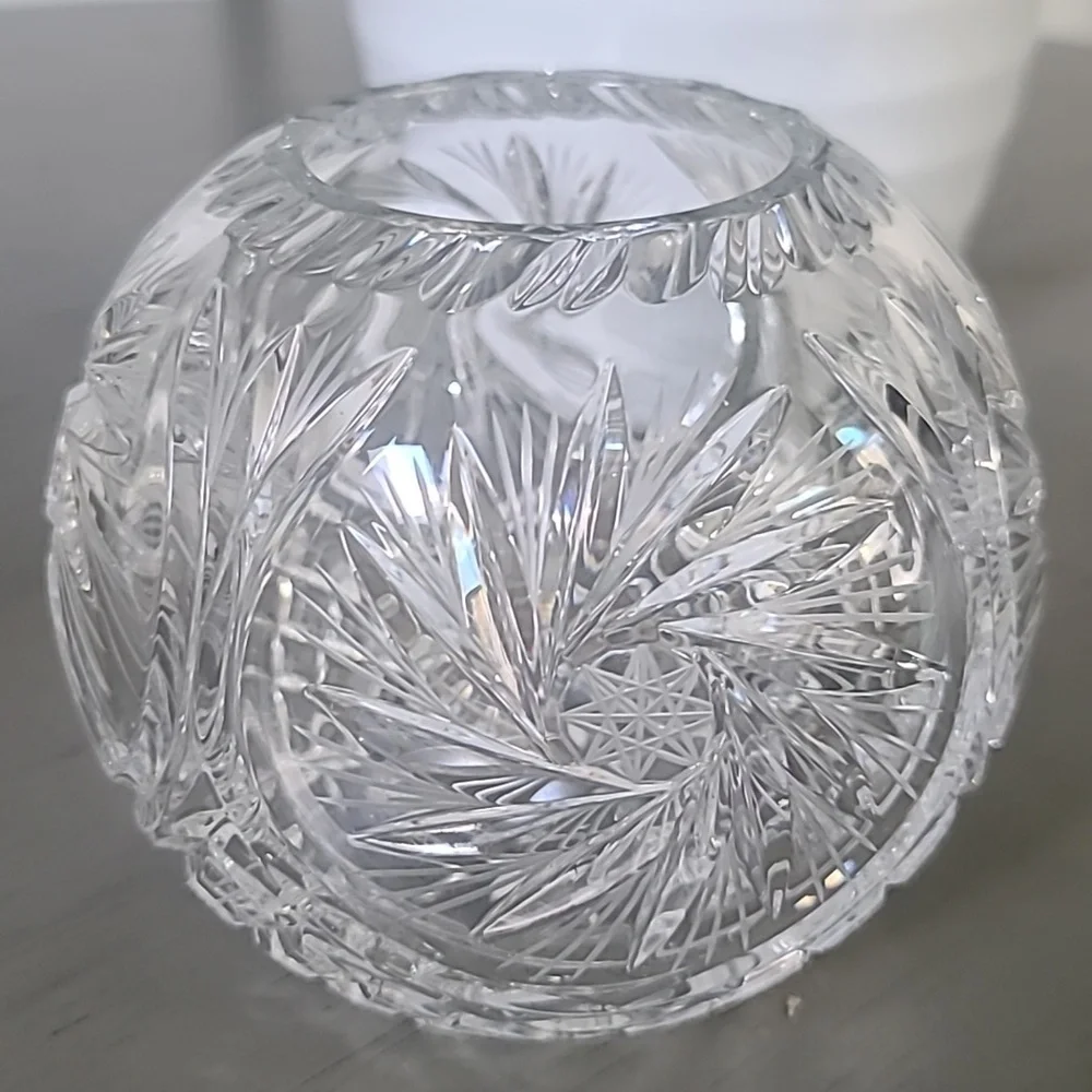 Stunning Set Of Vintage Pinwheel Elegant Crystal Glassware Set