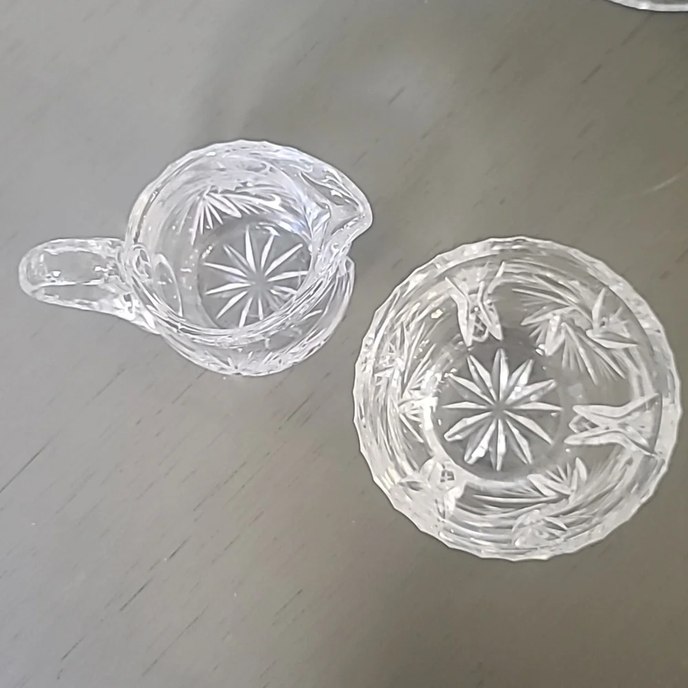 Stunning Set Of Vintage Pinwheel Elegant Crystal Glassware Set