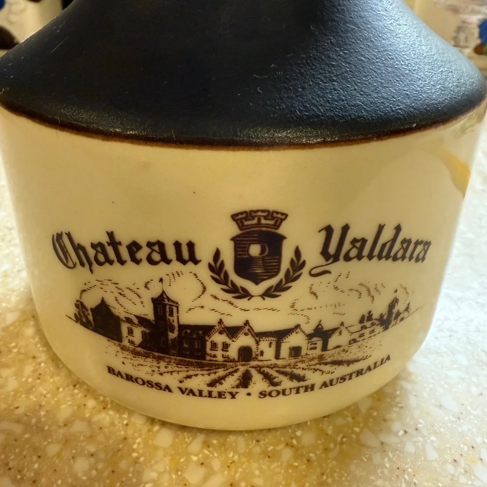 Château Yaldara  Barossa valley South Australia Black and White Vase decanter