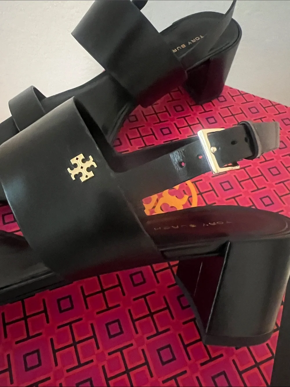 Tory Burch tory burch