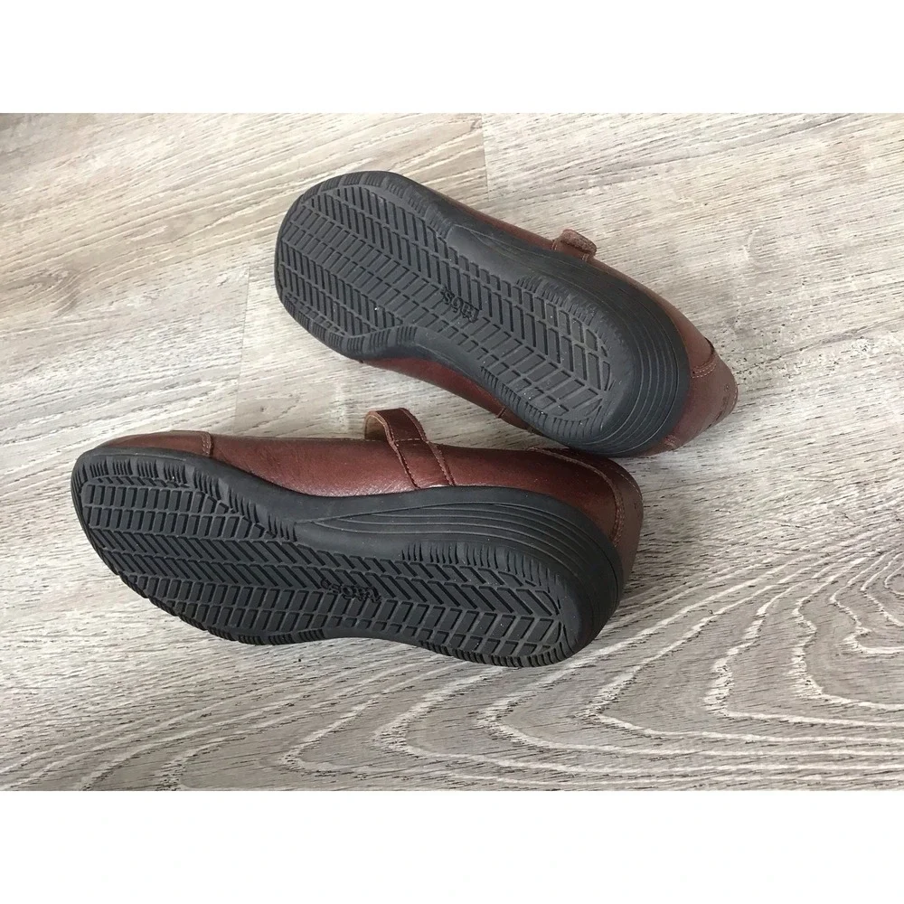Taos Footwear expectations me which