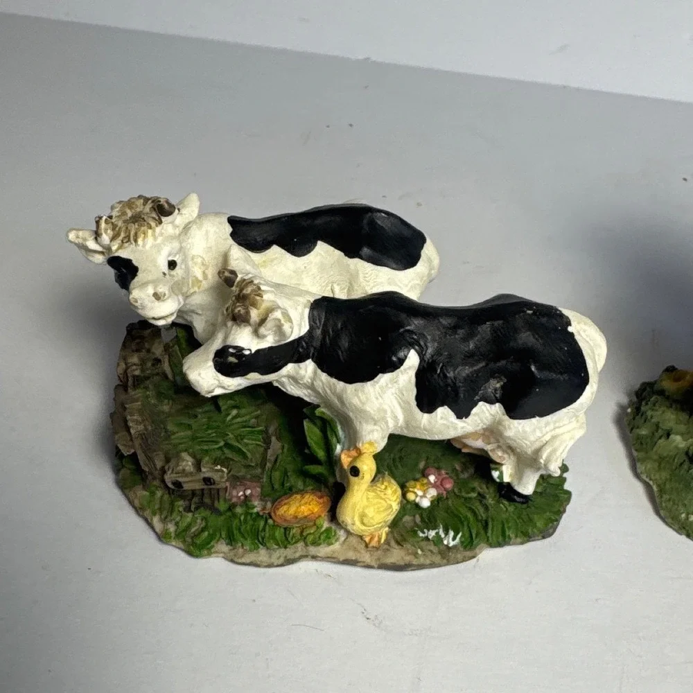Unbranded Cow Figurine Set Unisex OS Black White Farmhouse Decor 4pc