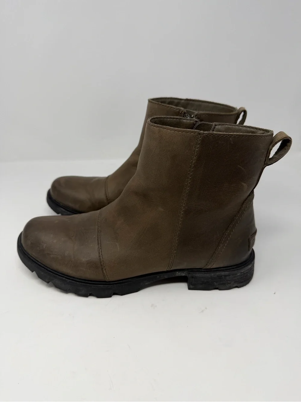 Sorel Leather Emelie Zip Waterproof Lugged Ankle Boots Women’s Size 8
