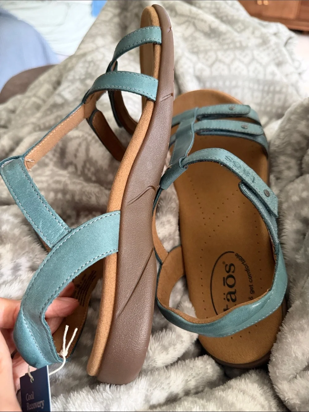 Taos Footwear straps sandals leather