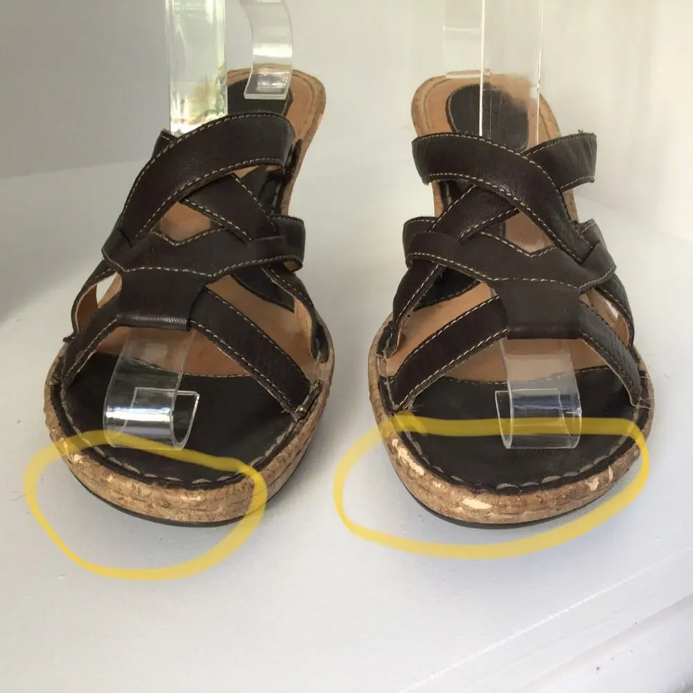 Born leather sandals
