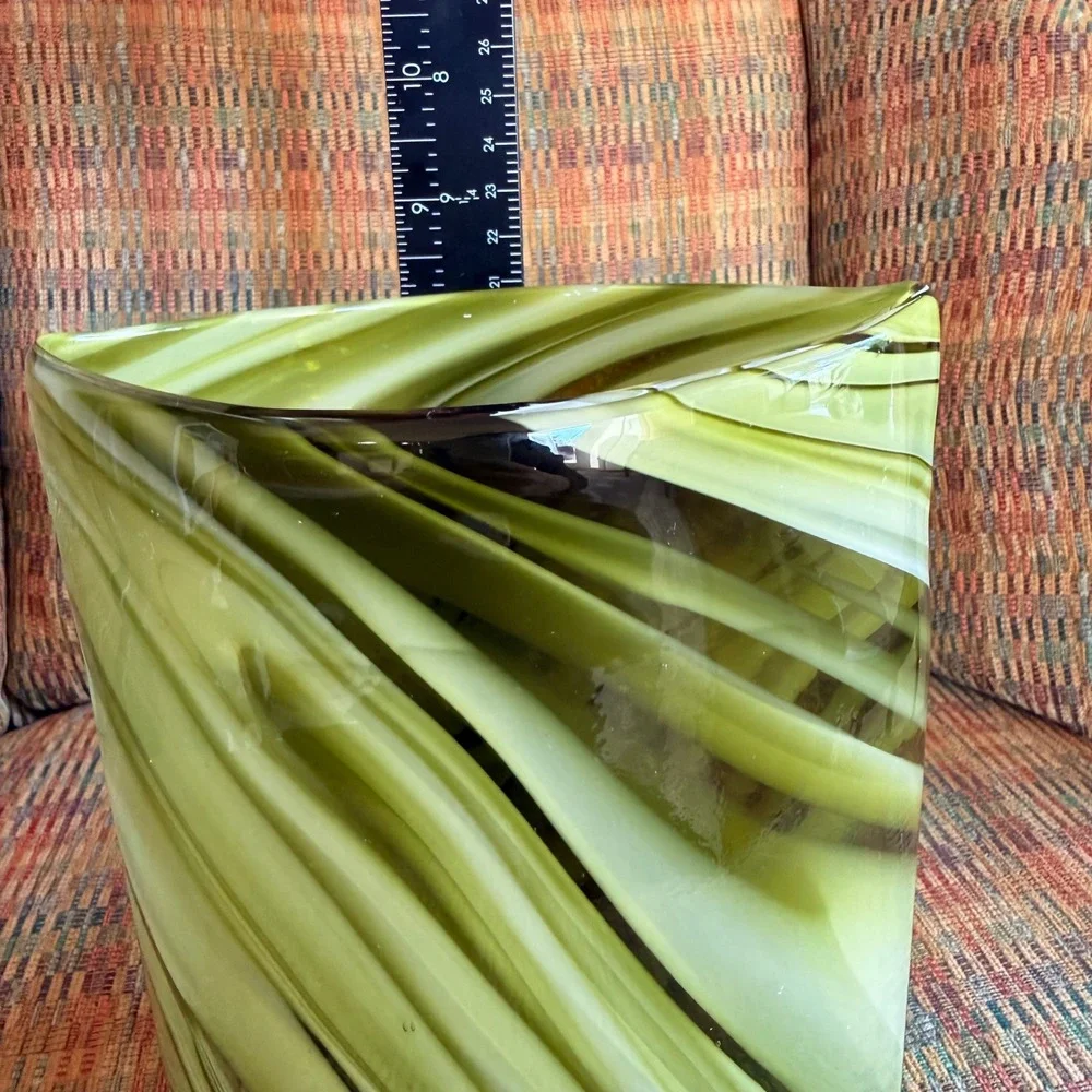 N/A vintage olive