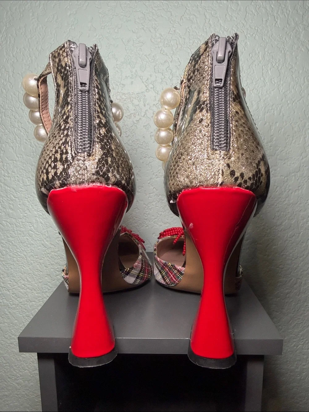 Betsey Johnson brand betsey