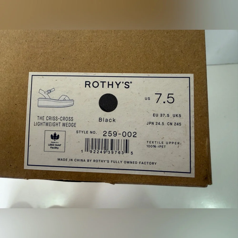 Rothys reposhing this