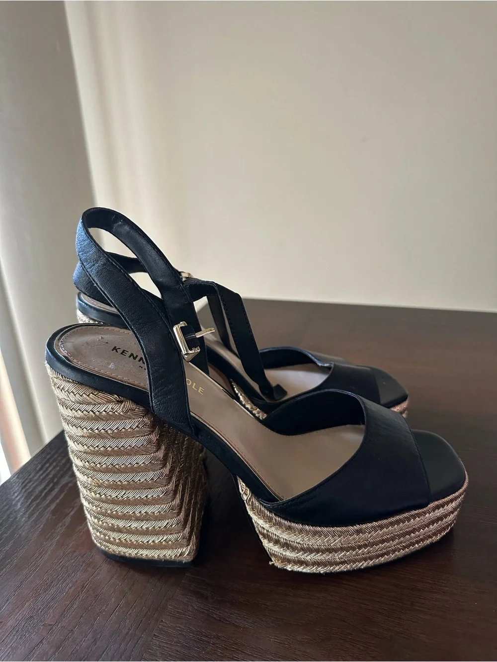 Kenneth Cole chunky block