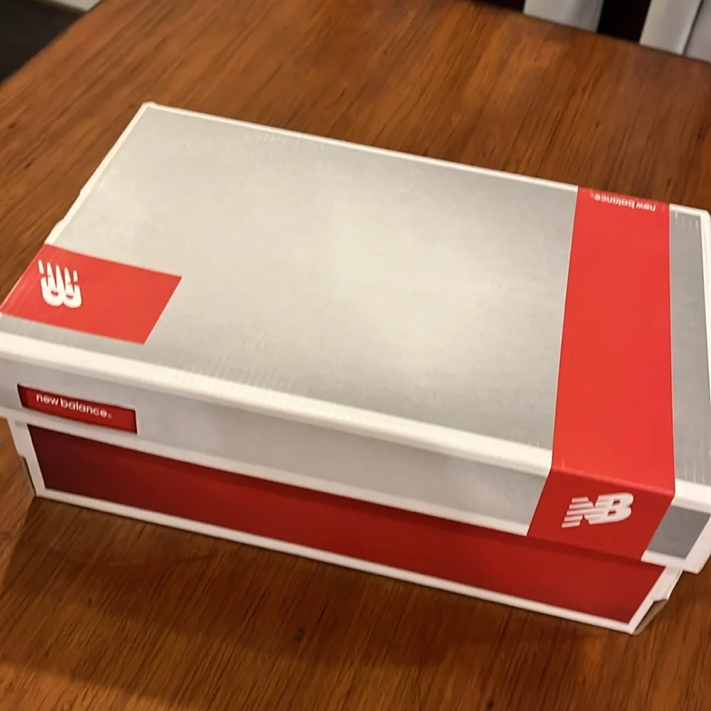 New Balance new box