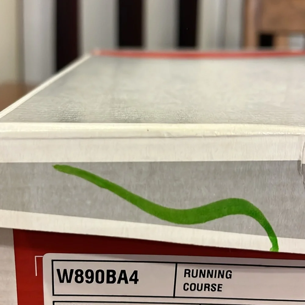 New Balance new box