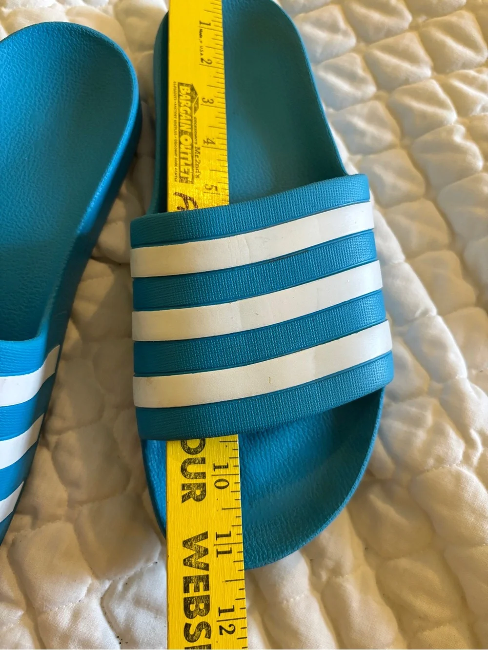 adidas classic slide
