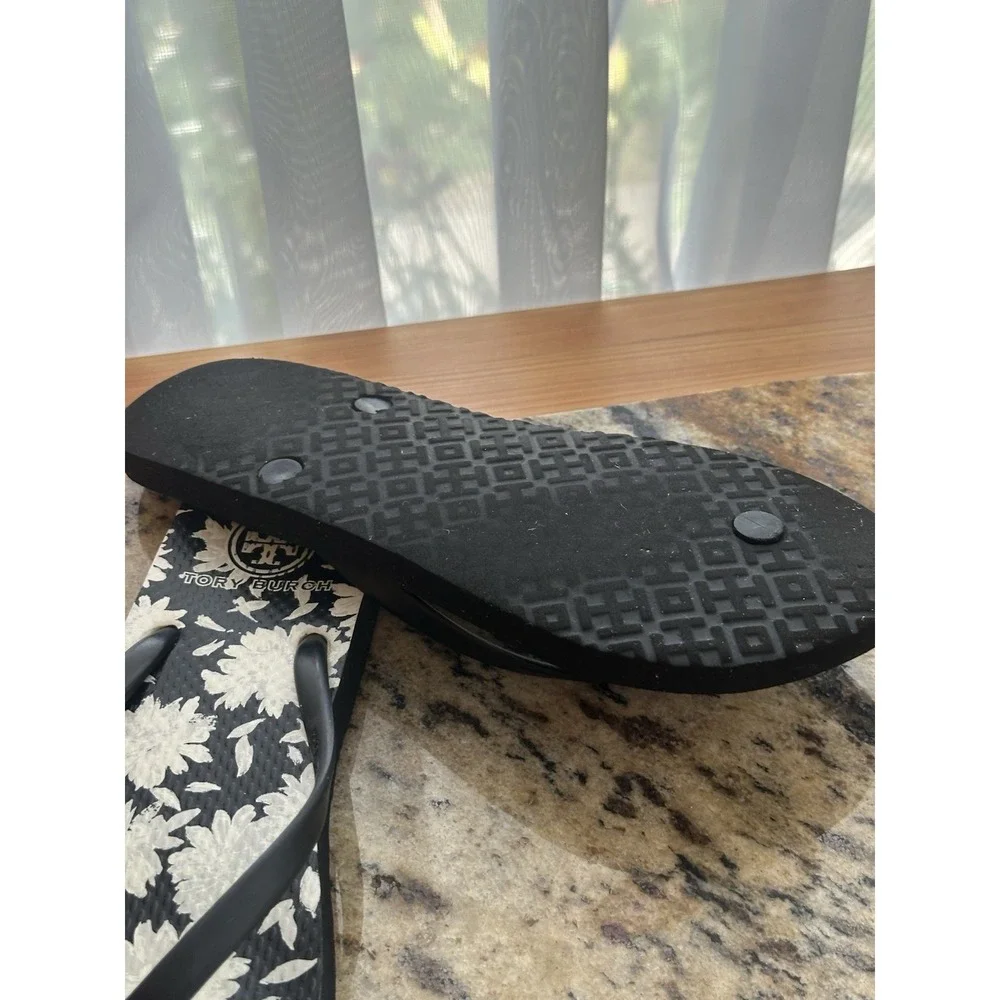 Tory Burch adds any
