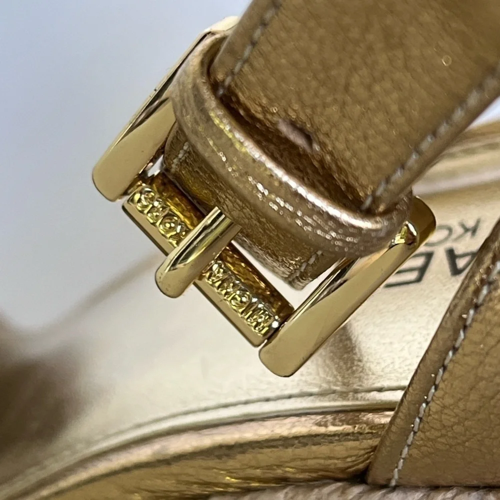 MICHAEL Michael Kors beautiful wedge