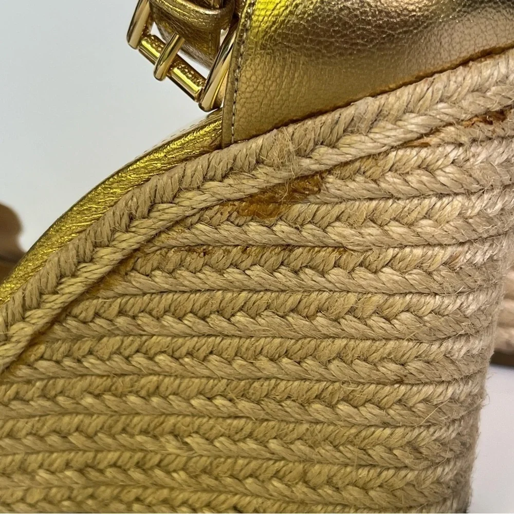 MICHAEL Michael Kors beautiful wedge