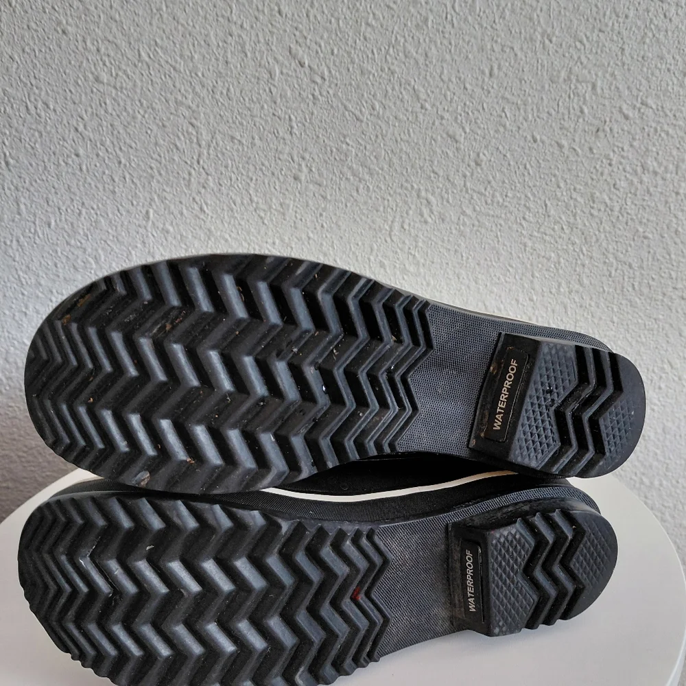 Sorel tivoli boots