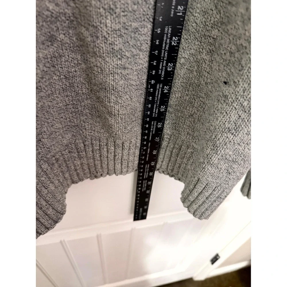 Banana Republic embrace cozy