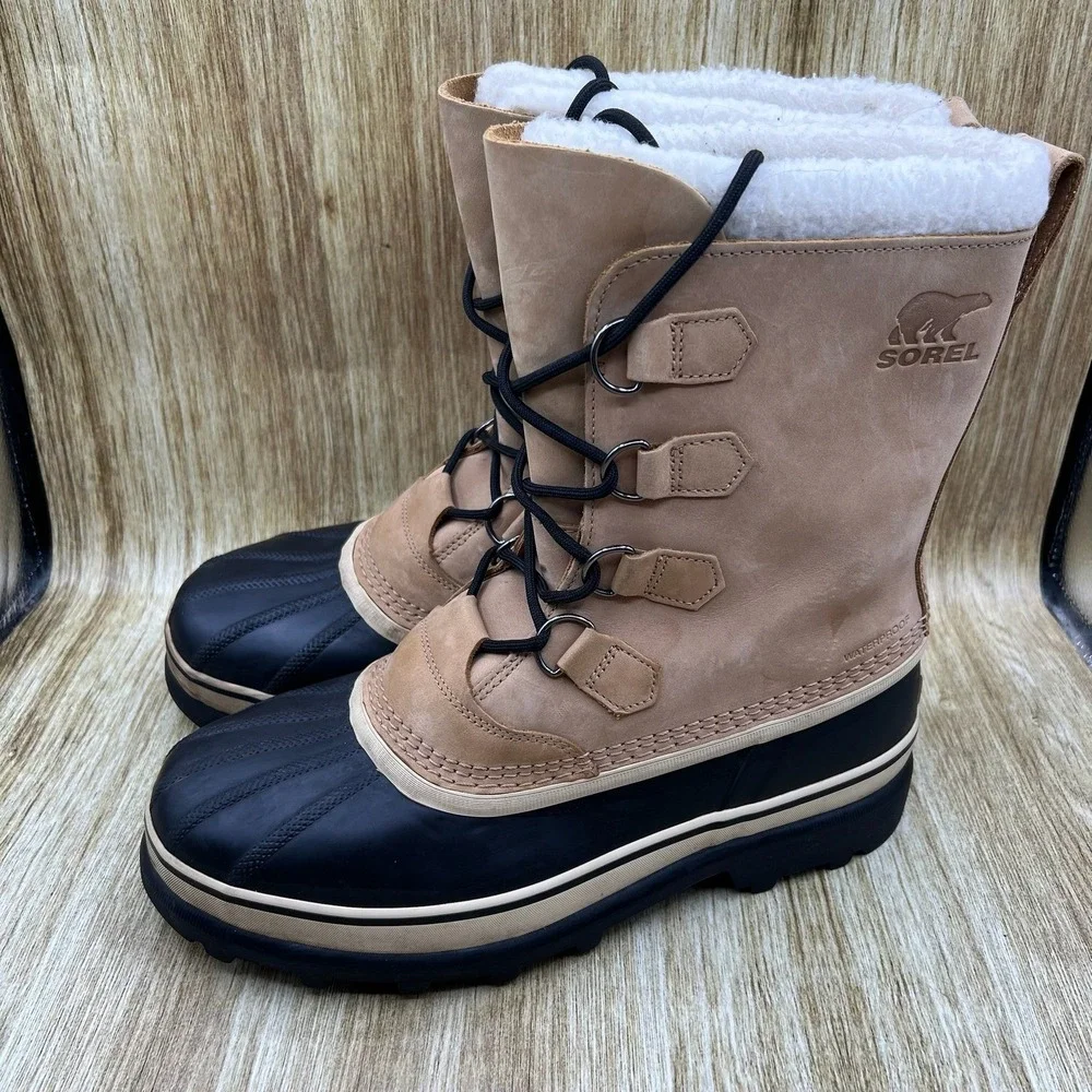 Sorel caribou snow
