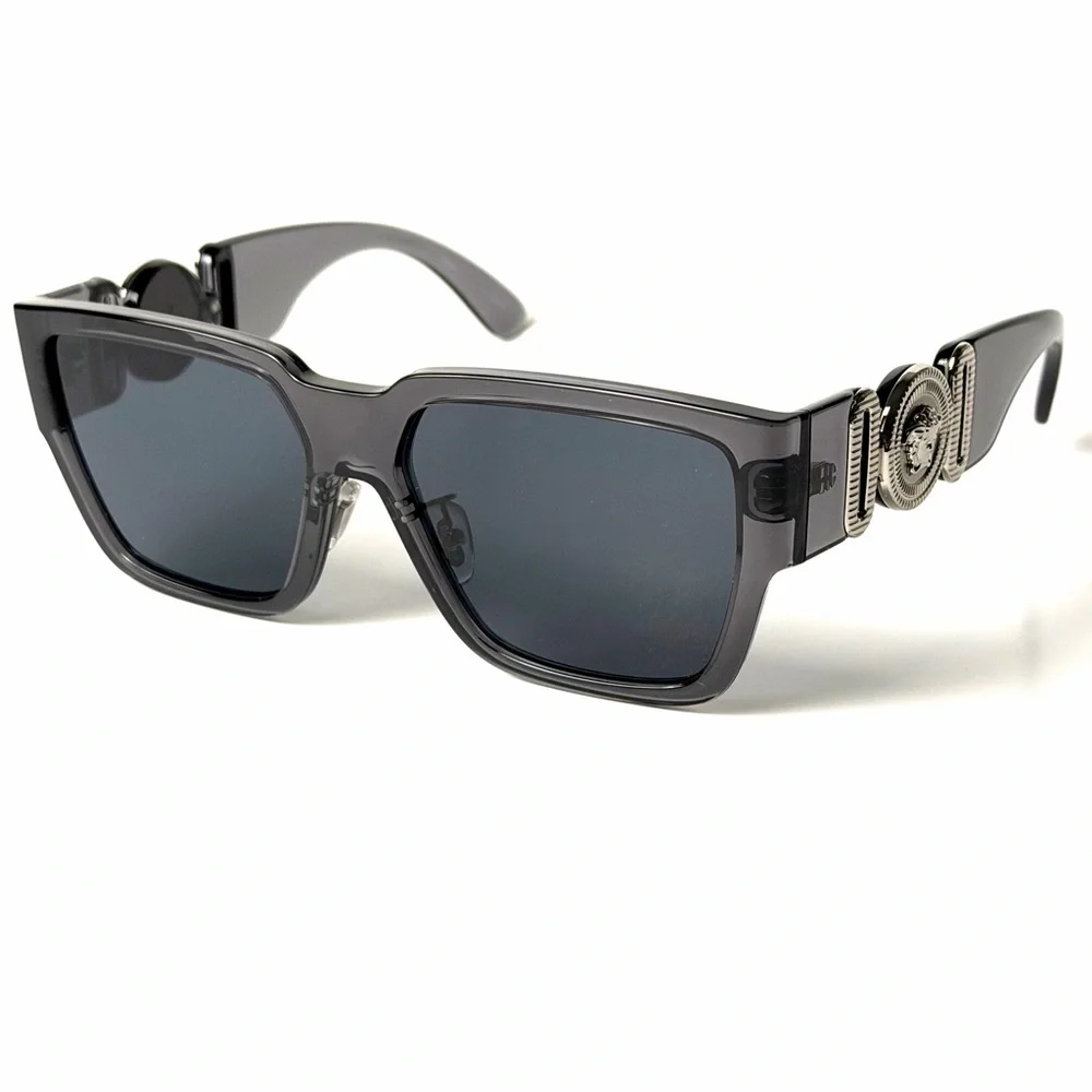 Versace 100% authentic