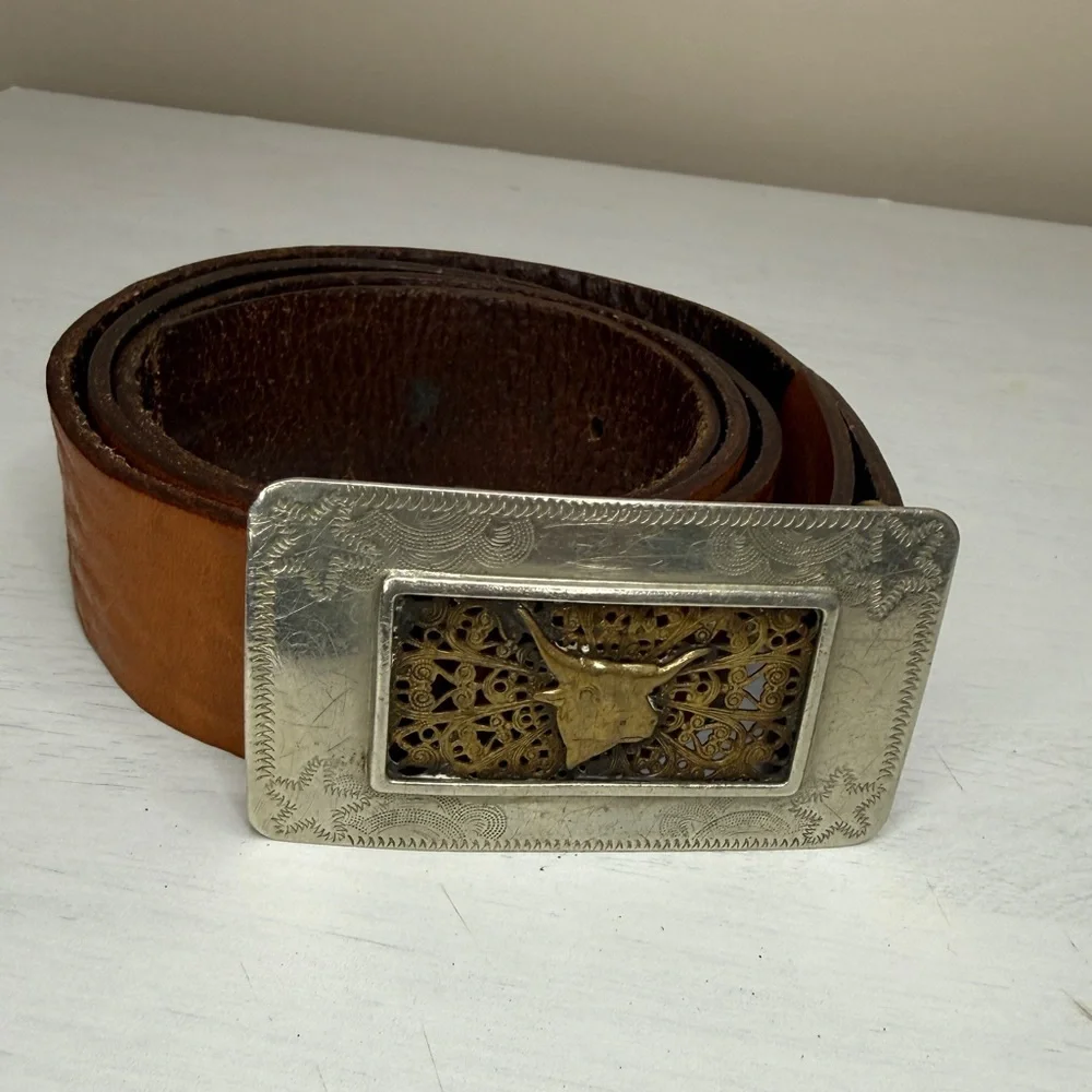 Vintage authentic art