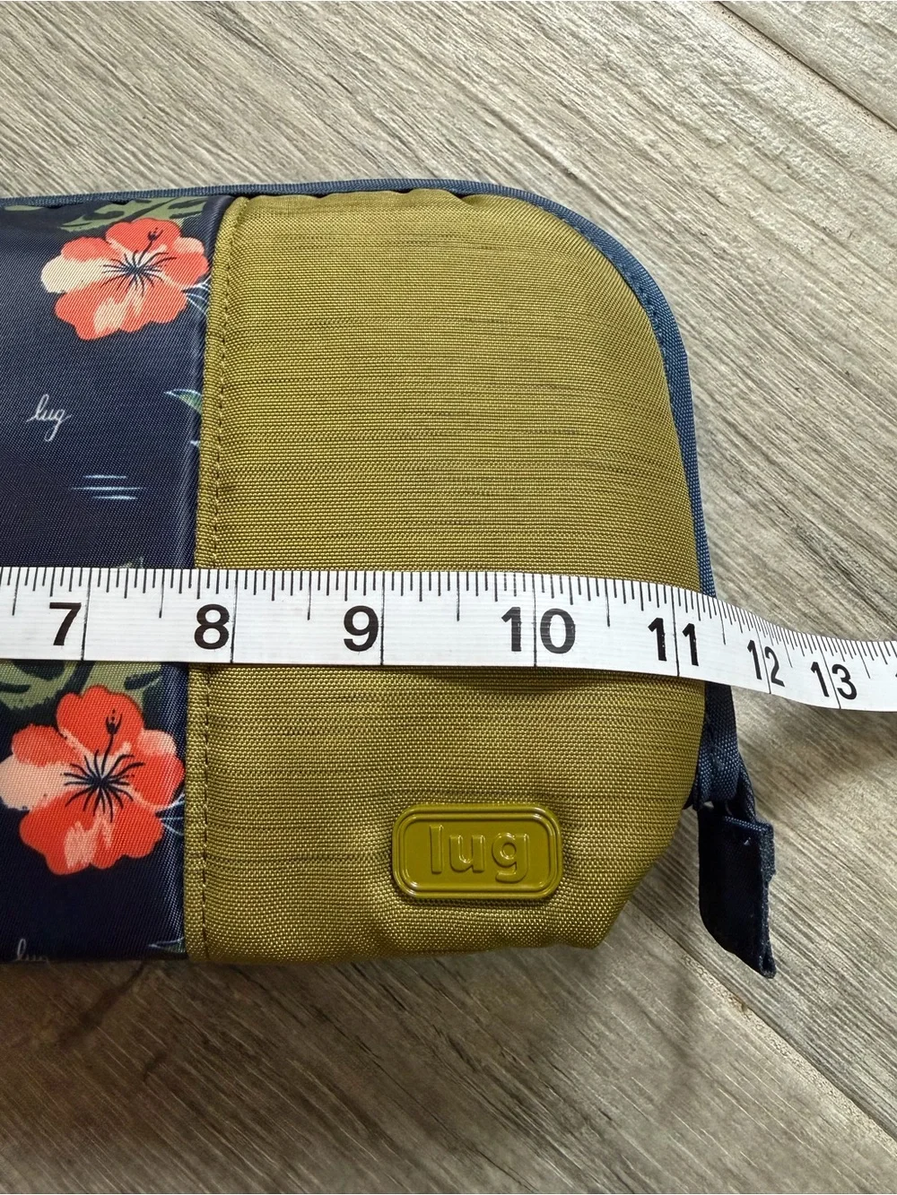 lug Navy and Mint Zip Pouch