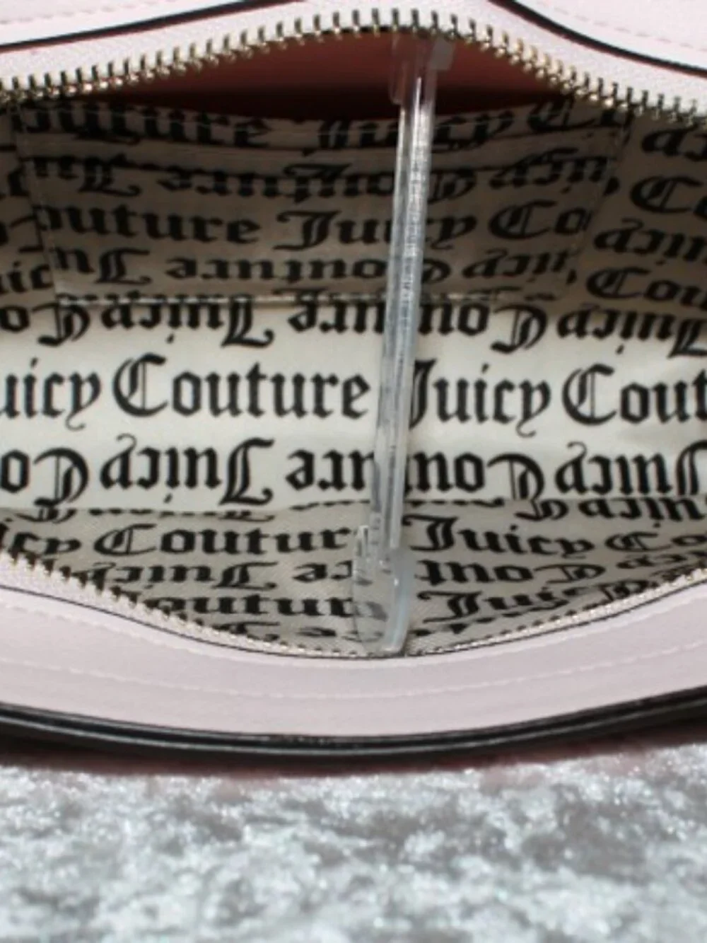 Juicy Couture Free To Be Juicy Wristlet Clutch Sandstone Stripe NWT Heart Charm