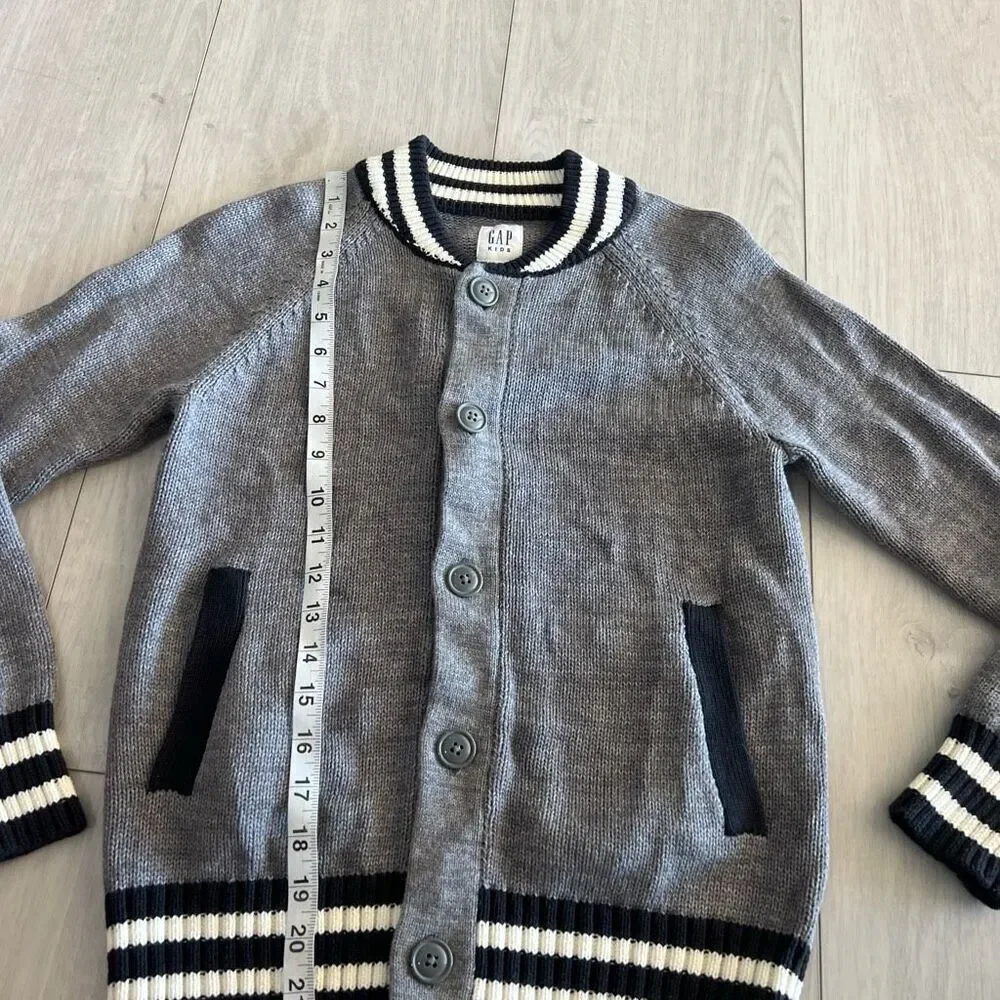 GAP boys sweater
